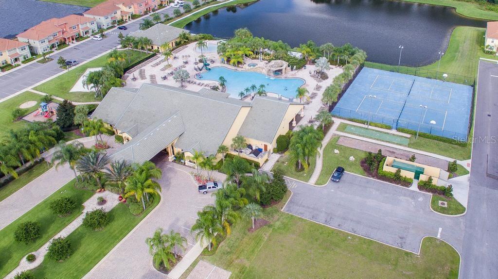 Image 19 of 42 For 2927 Banana Palm Drive