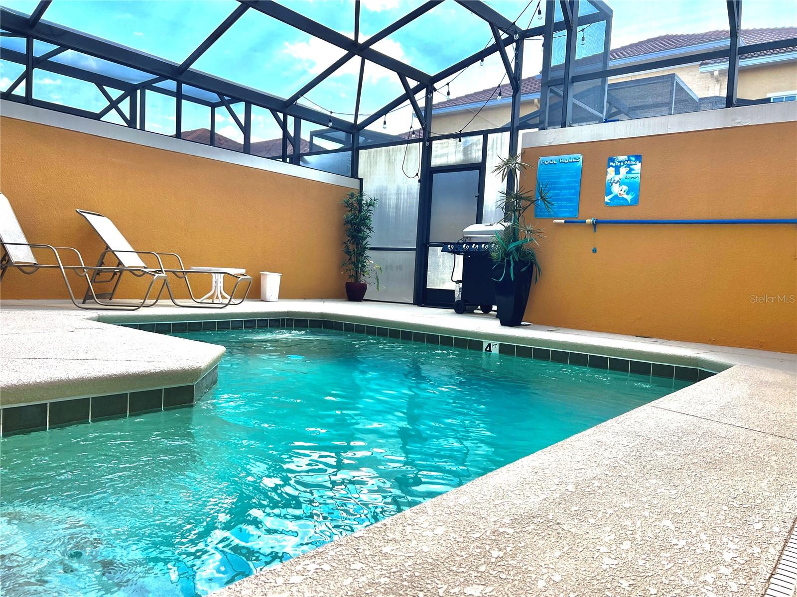 Image 2 of 42 For 2927 Banana Palm Drive