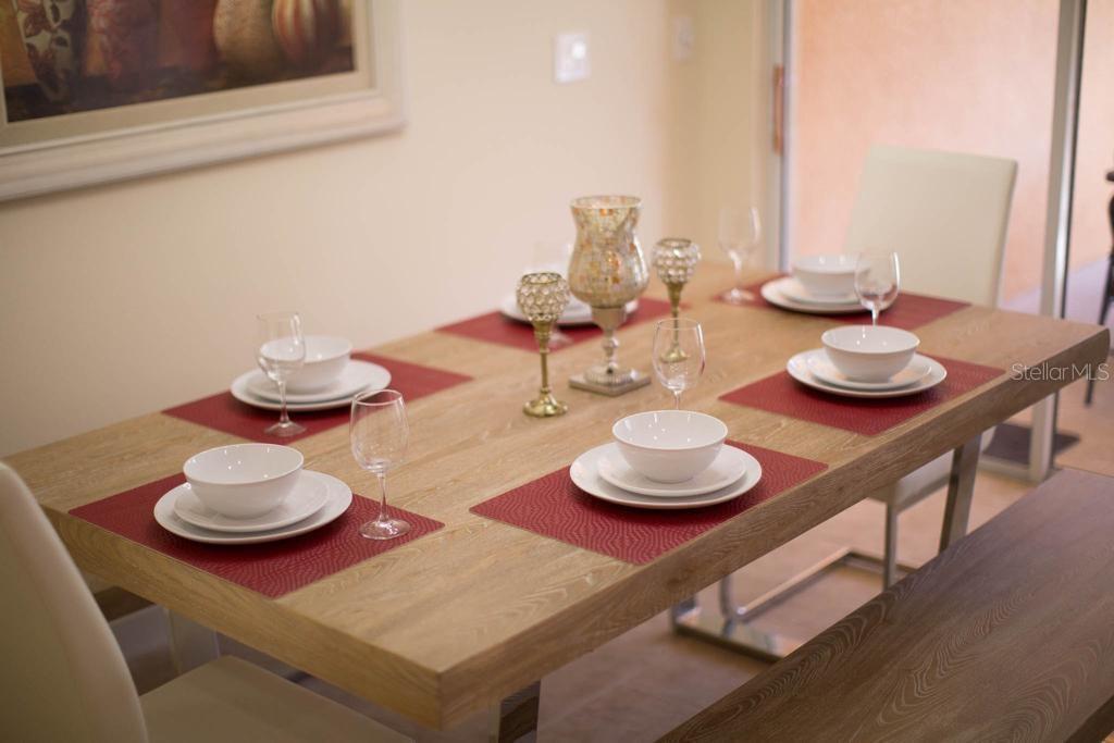 Image 3 of 42 For 2927 Banana Palm Drive