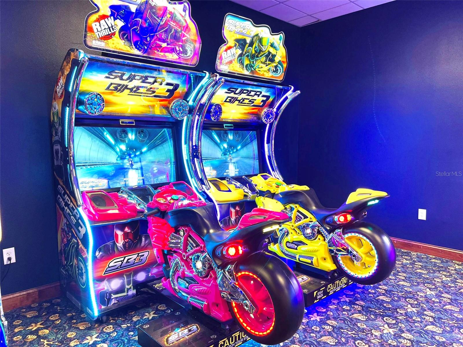 Image 30 of 42 For 2927 Banana Palm Drive