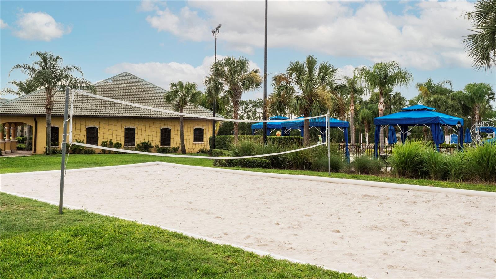 Image 39 of 42 For 2927 Banana Palm Drive