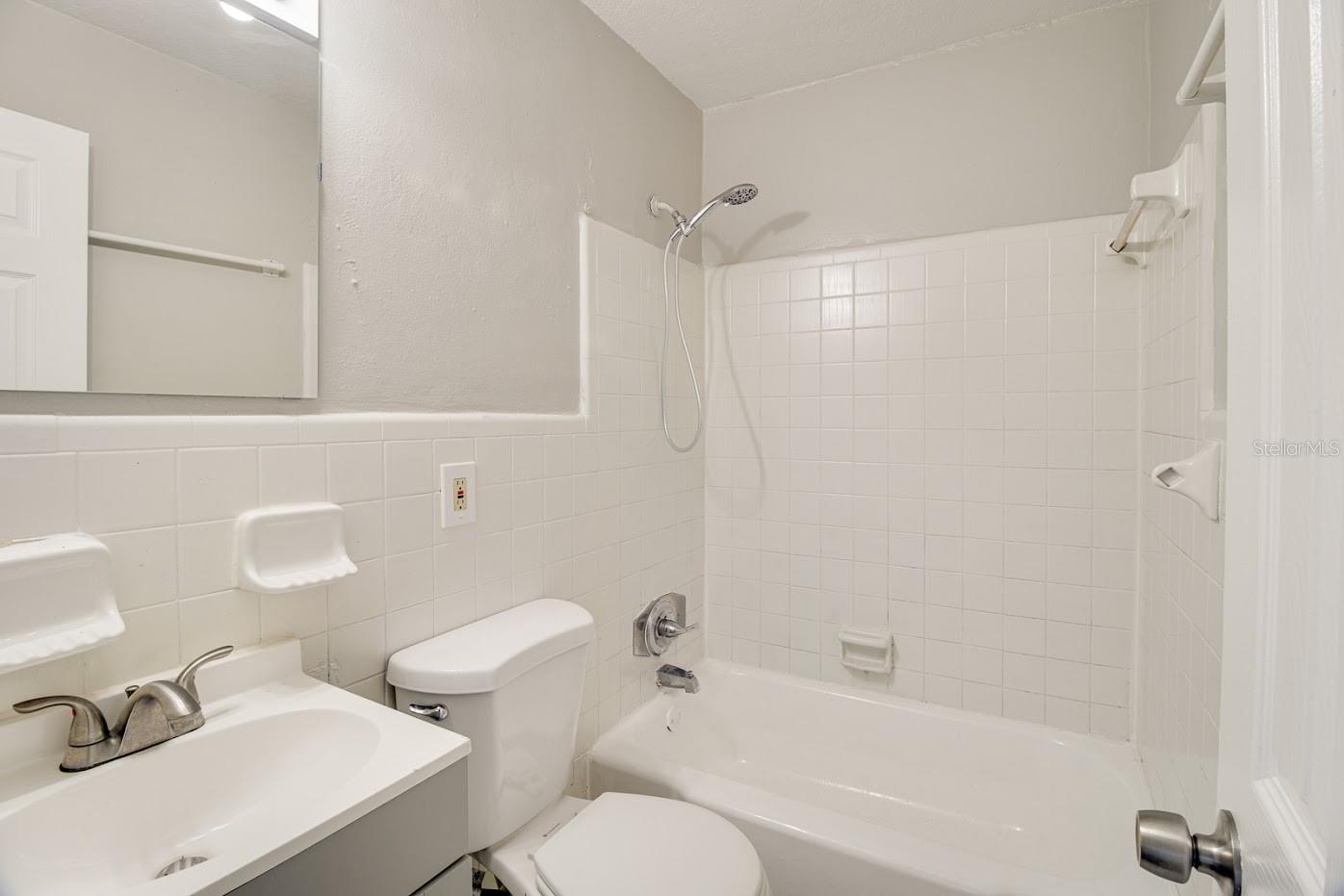 Image 7 of 8 For 1343 West Point Drive 8