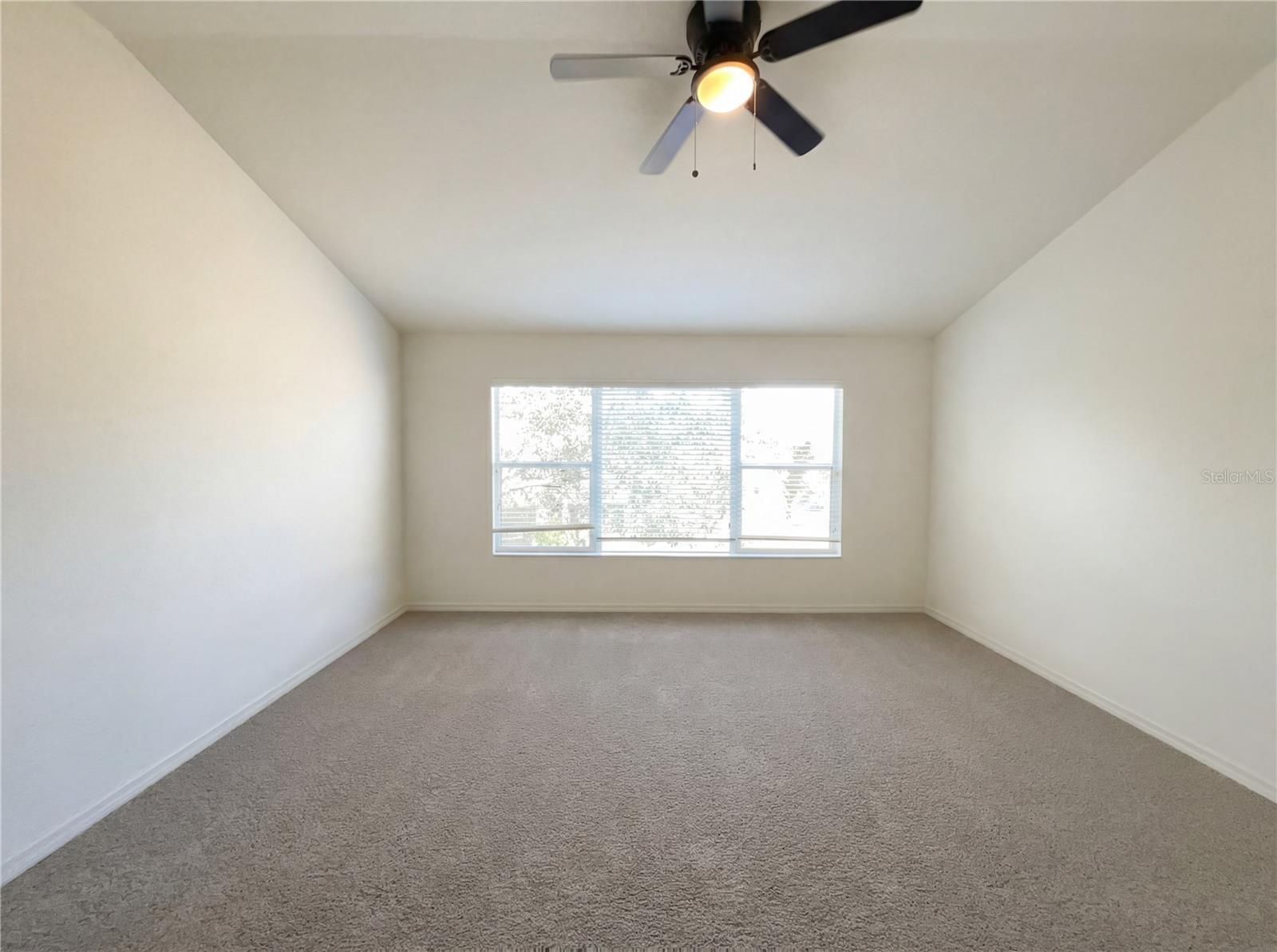 Listing photo id 20 for 4126 Key Thatch Drive