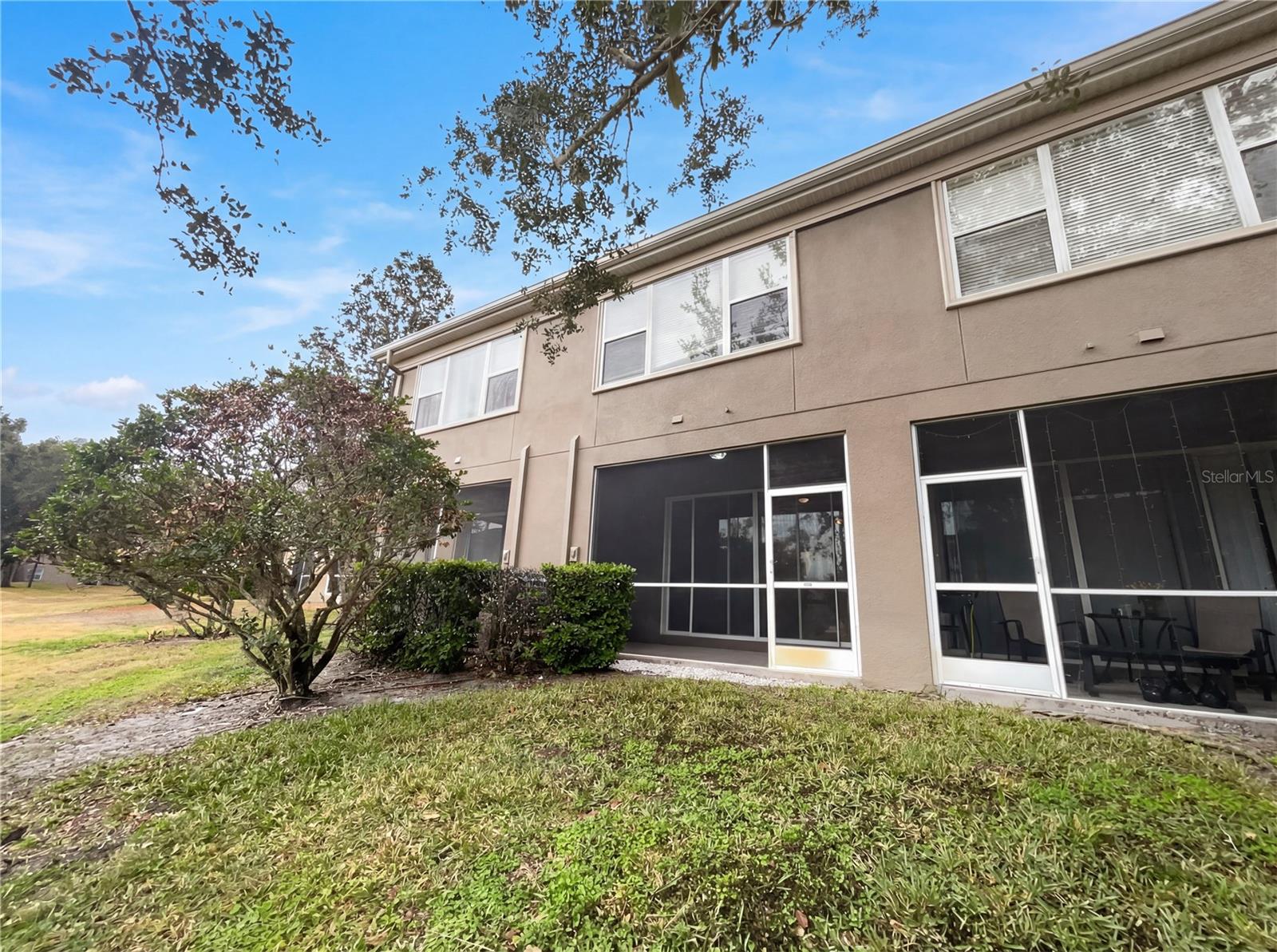 Listing photo id 3 for 4126 Key Thatch Drive