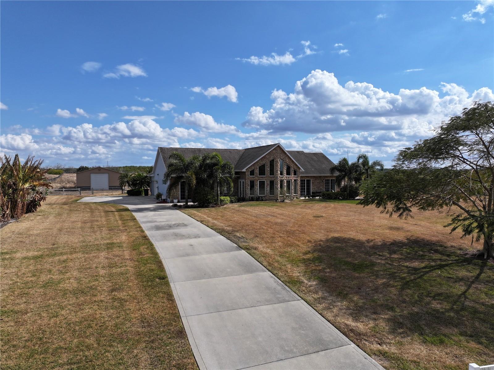 Image 15 of 18 For 186 Bear Pointe Drive