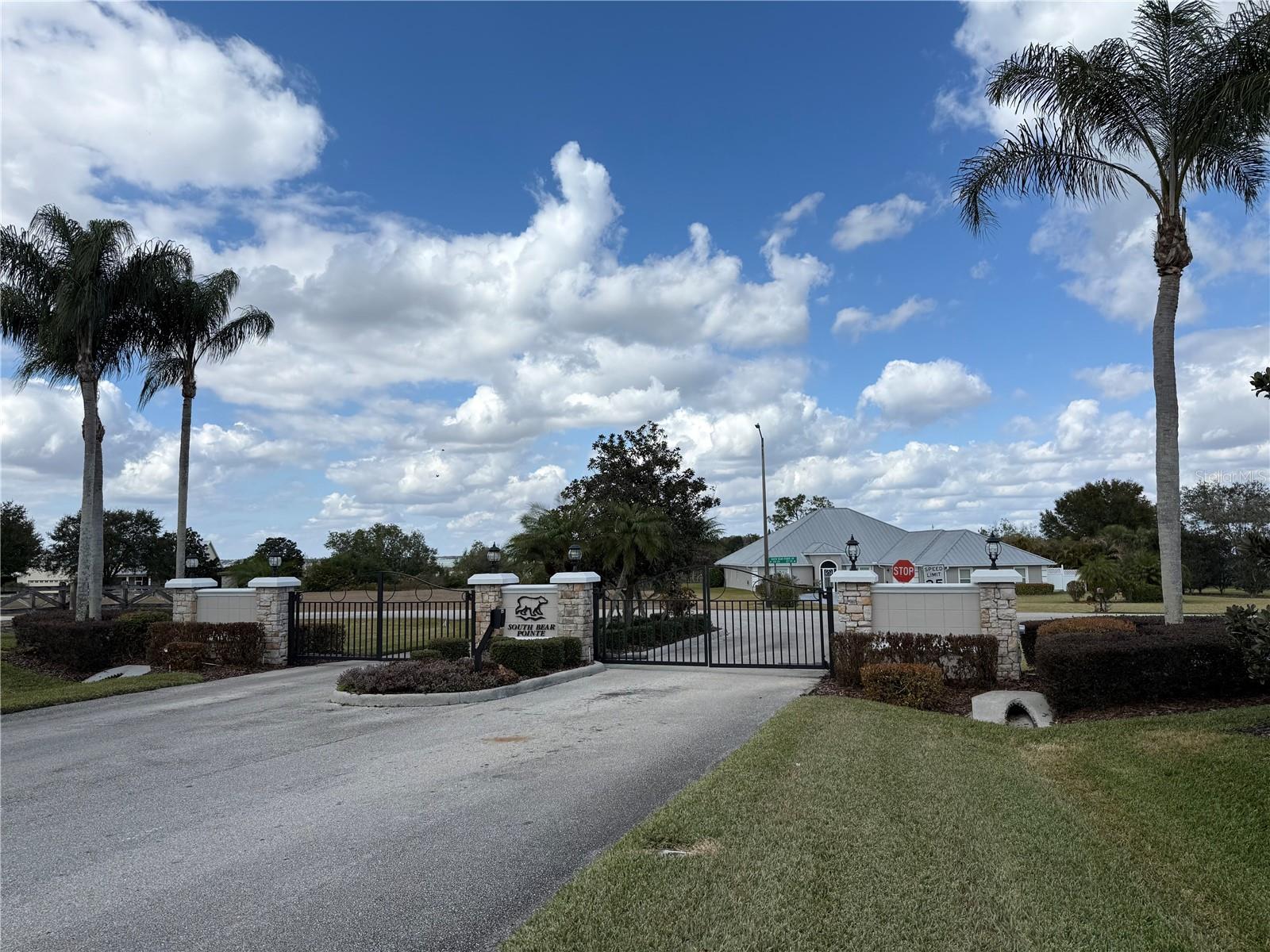 Image 2 of 18 For 186 Bear Pointe Drive