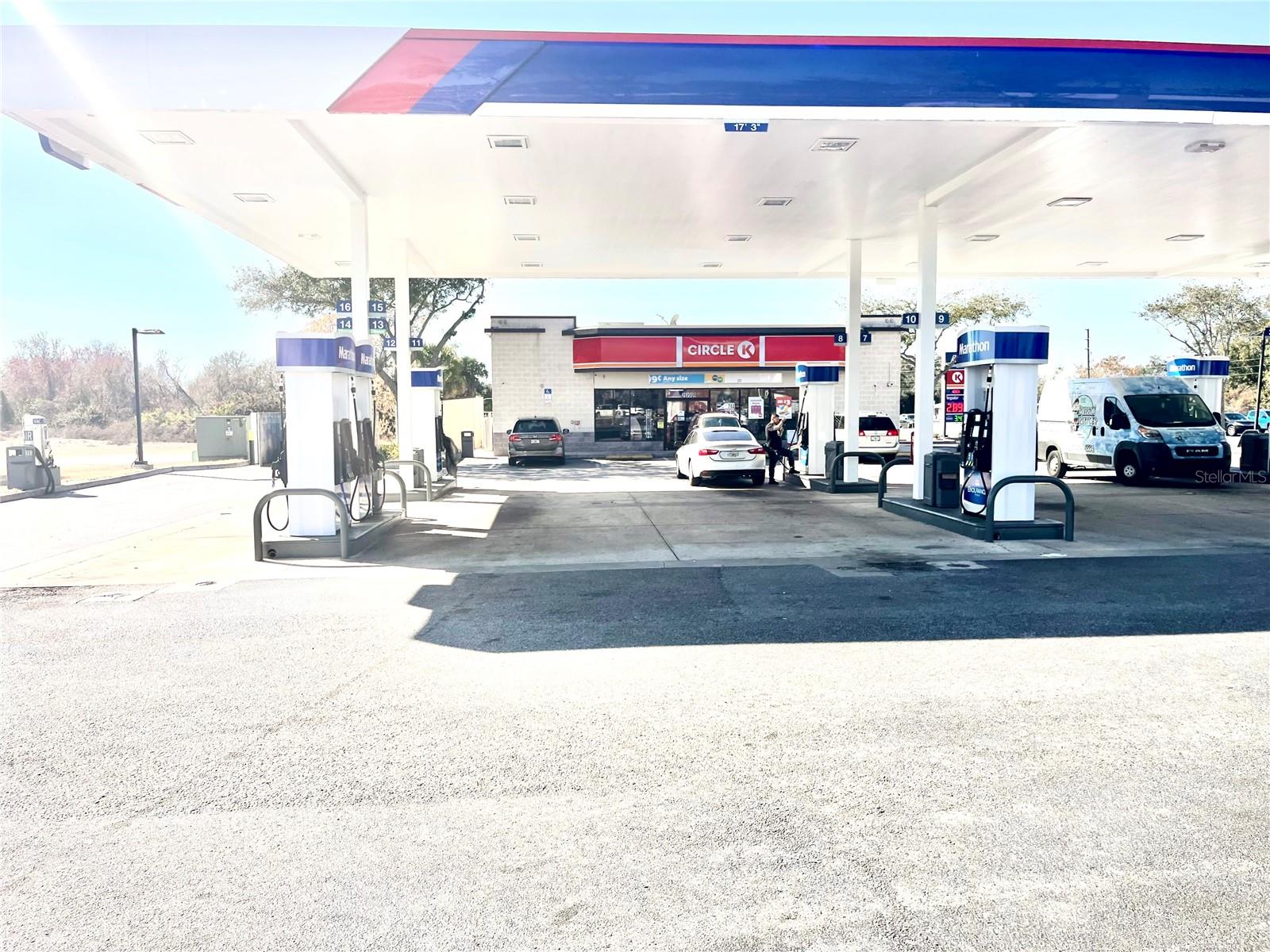 Image 2 of 11 For 28200 U.s. 27