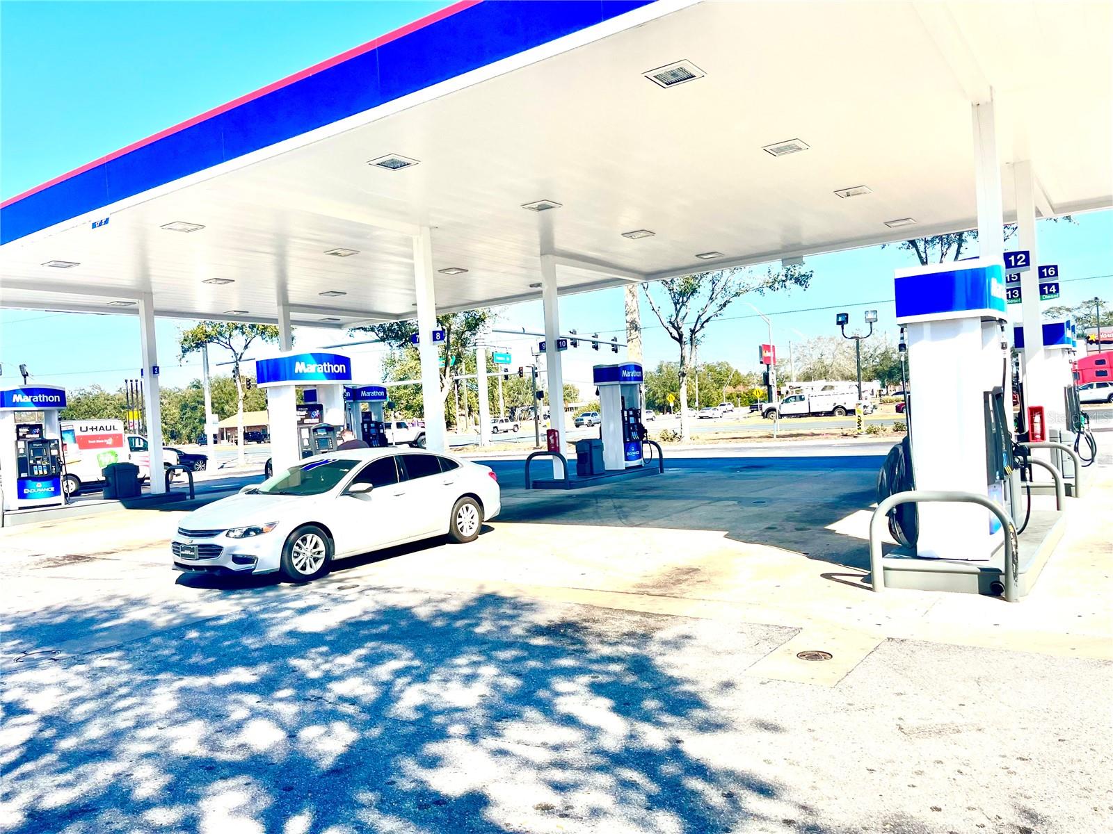 Image 4 of 11 For 28200 U.s. 27