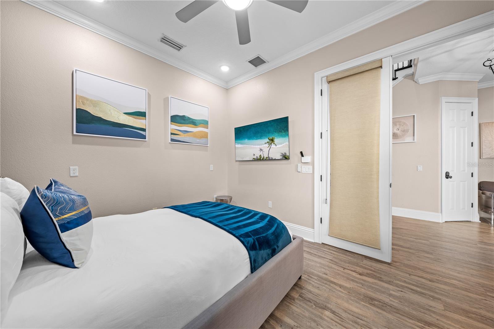 Image 18 of 98 For 785 Golden Bear Drive