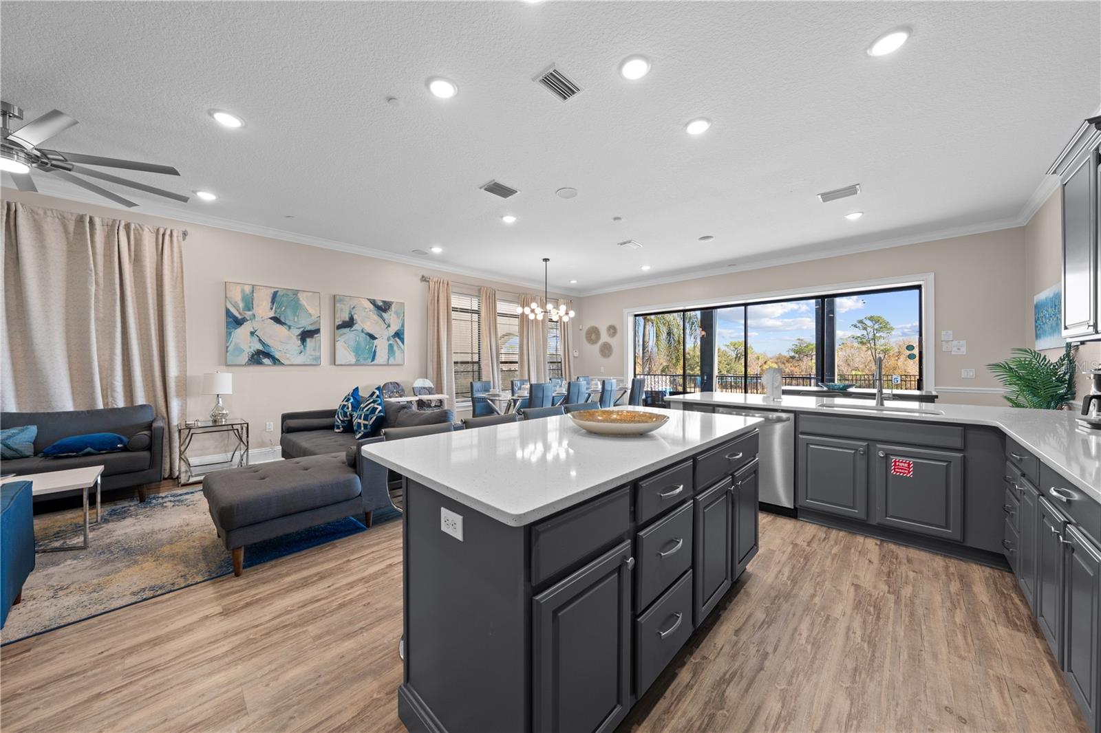 Image 35 of 98 For 785 Golden Bear Drive