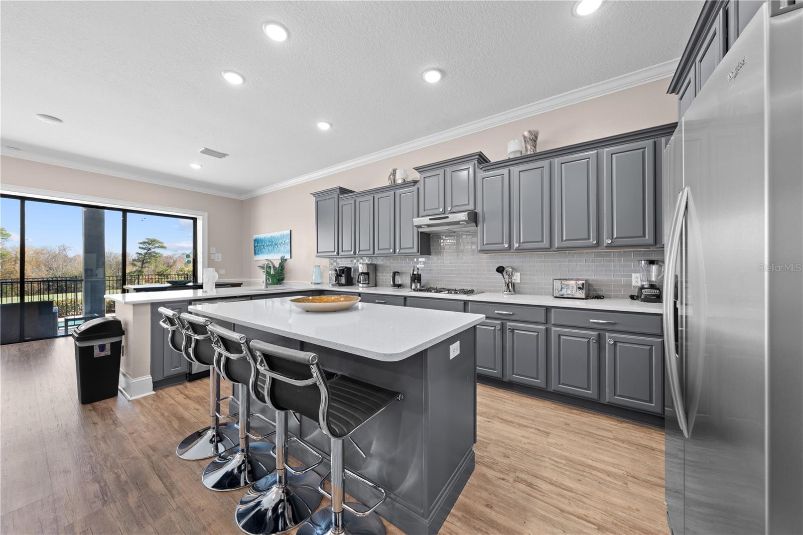 Image 38 of 98 For 785 Golden Bear Drive