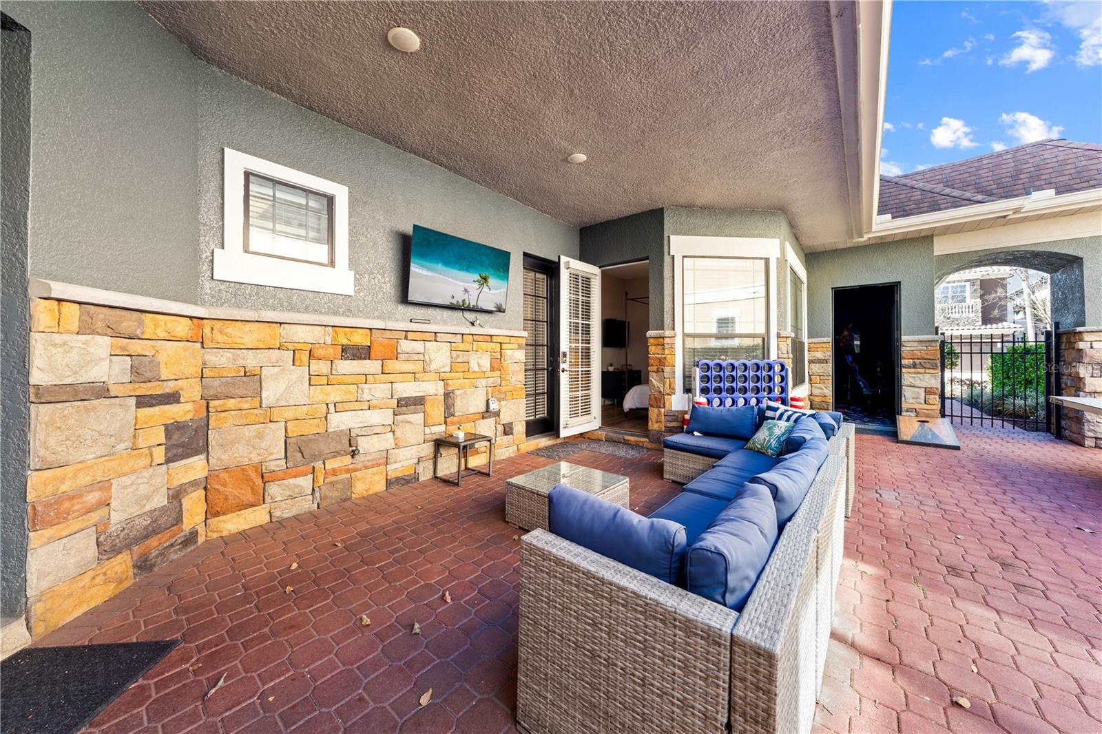 Image 5 of 98 For 785 Golden Bear Drive