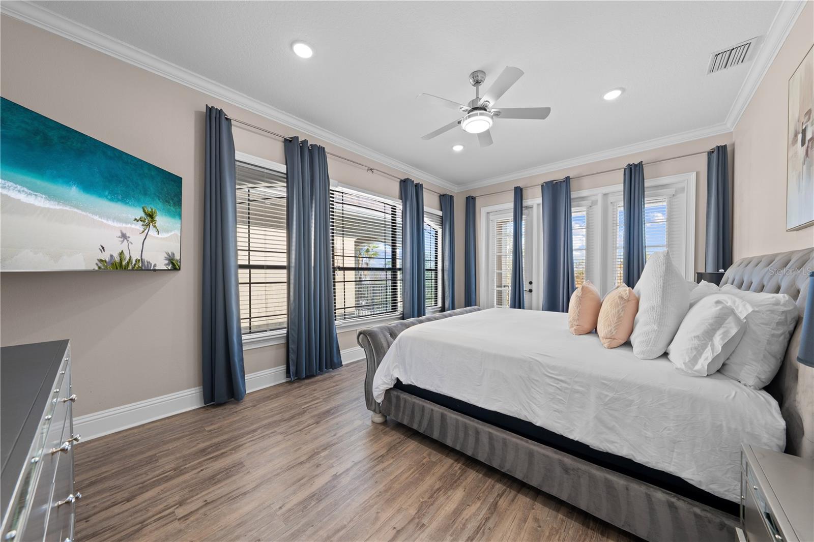 Image 54 of 98 For 785 Golden Bear Drive