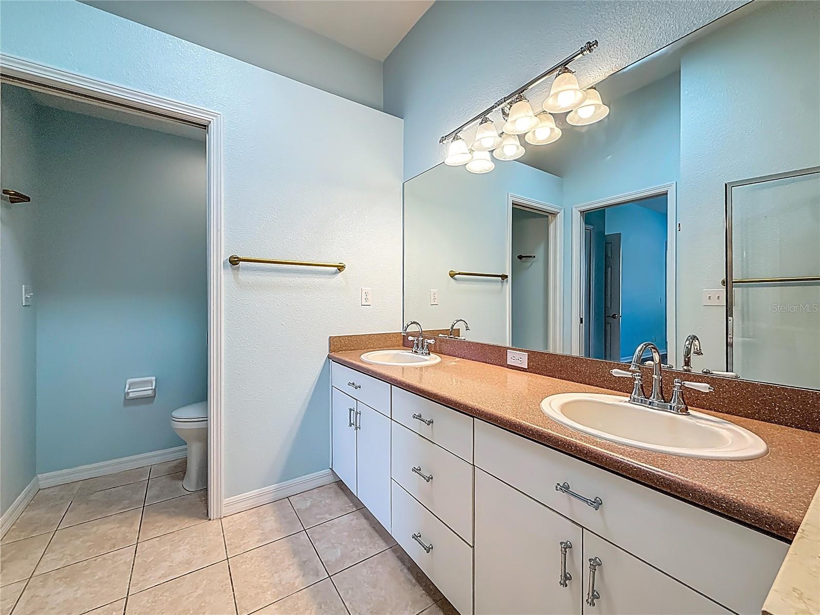 Image 50 of 71 For 12014 Tournament View Avenue