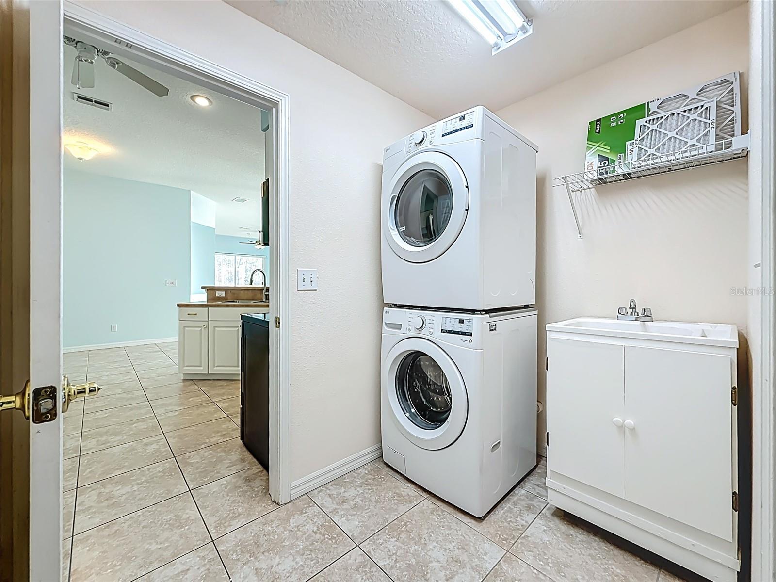 Image 52 of 71 For 12014 Tournament View Avenue