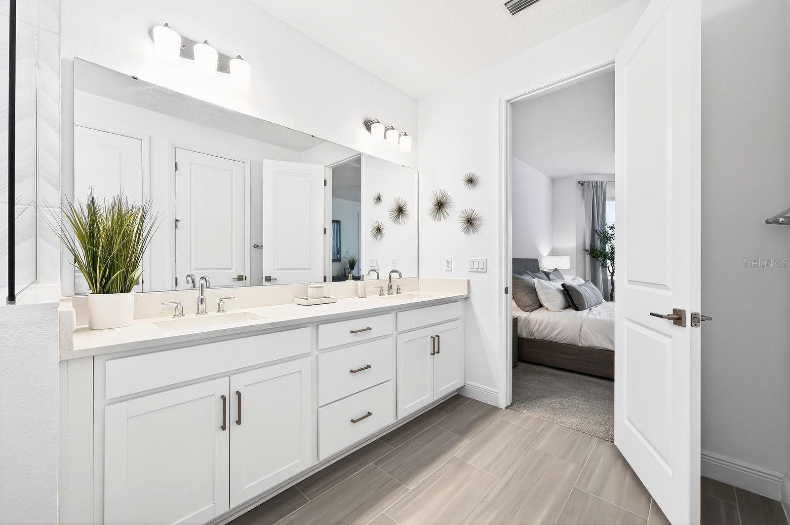 Image 15 of 44 For 748 Trillium Court