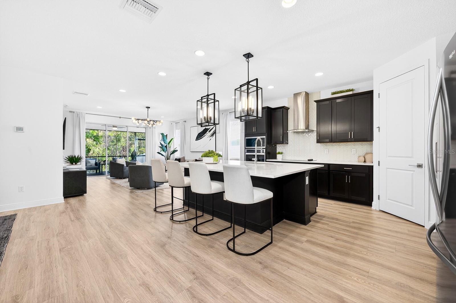 Image 2 of 44 For 748 Trillium Court