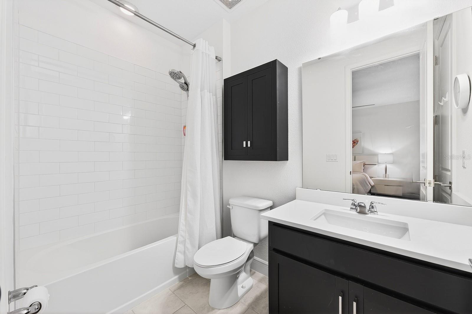 Image 28 of 44 For 748 Trillium Court