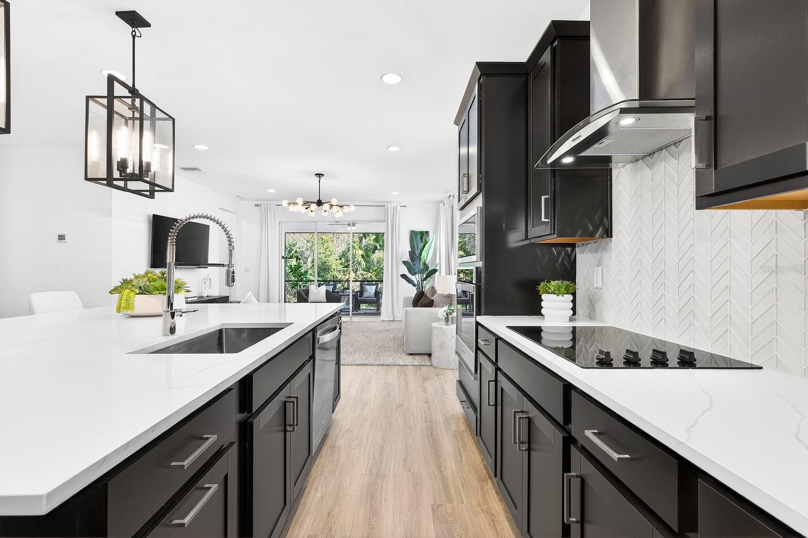 Image 7 of 44 For 748 Trillium Court