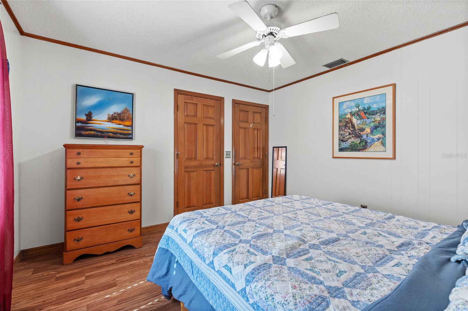 Image 30 of 49 For 2080 Apricot Drive