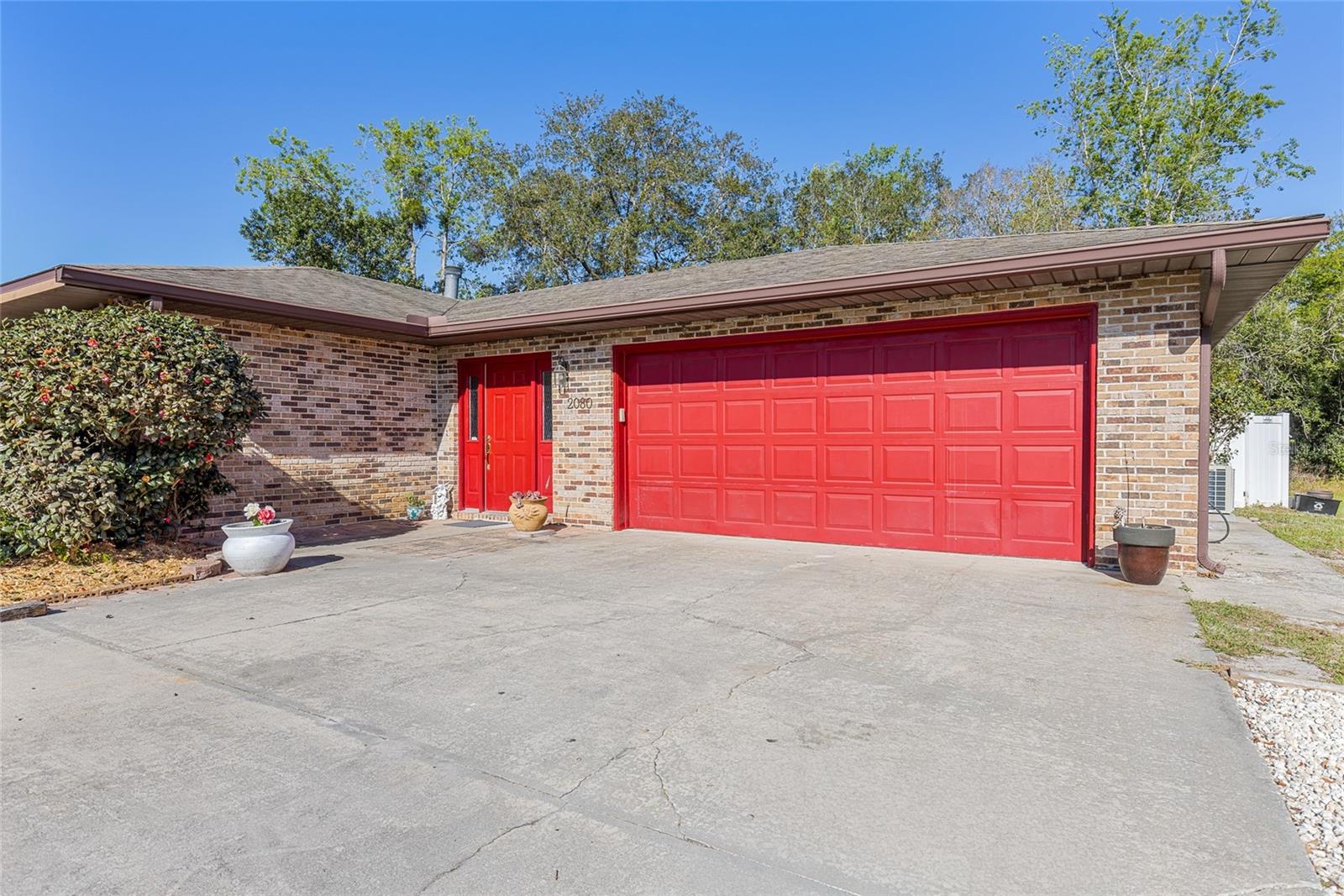 Image 4 of 49 For 2080 Apricot Drive