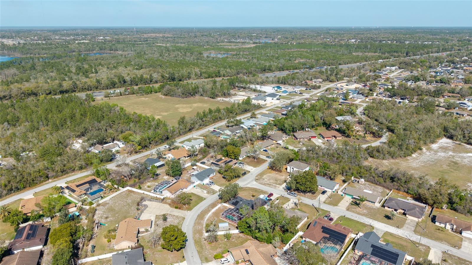 Image 45 of 49 For 2080 Apricot Drive