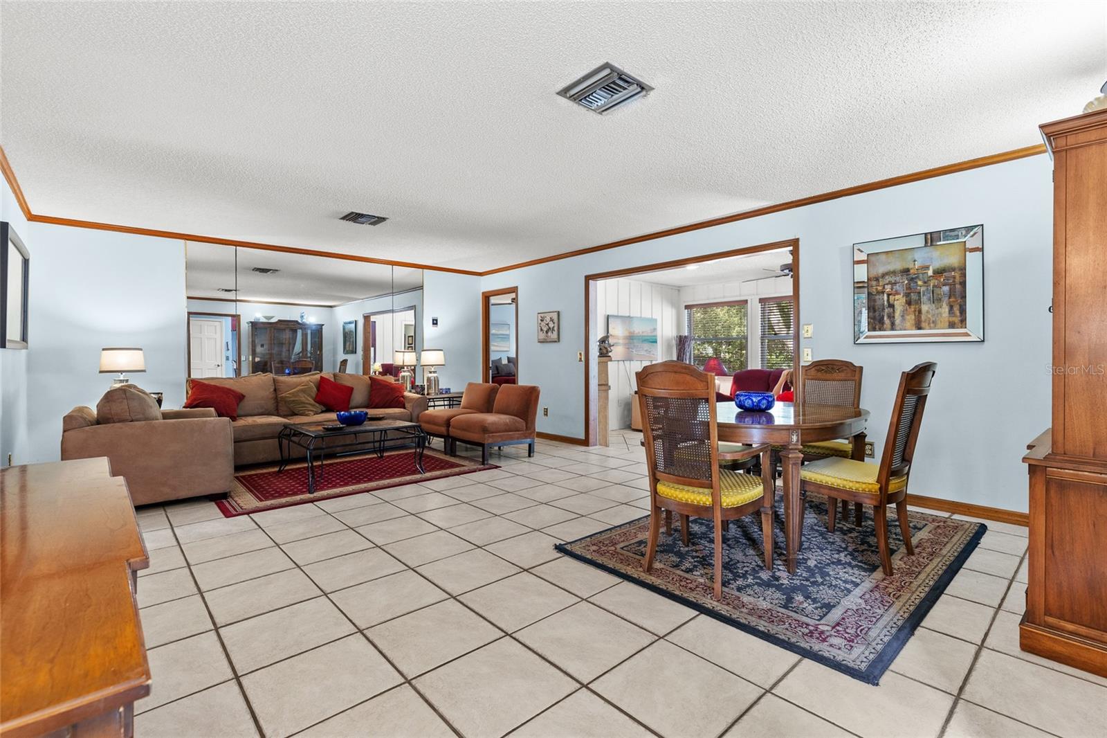 Image 6 of 49 For 2080 Apricot Drive