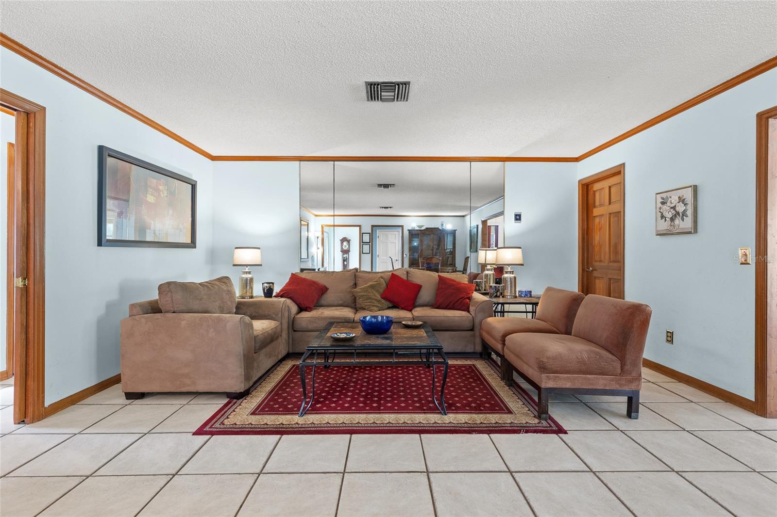 Image 7 of 49 For 2080 Apricot Drive