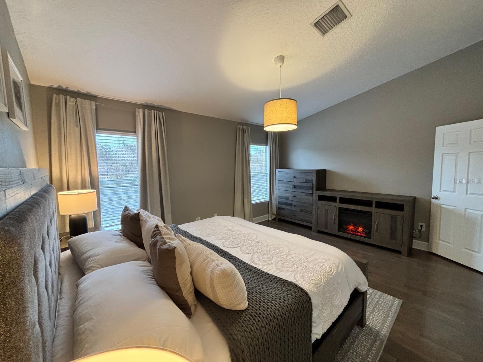 Image 17 of 35 For 12623 Langstaff Drive