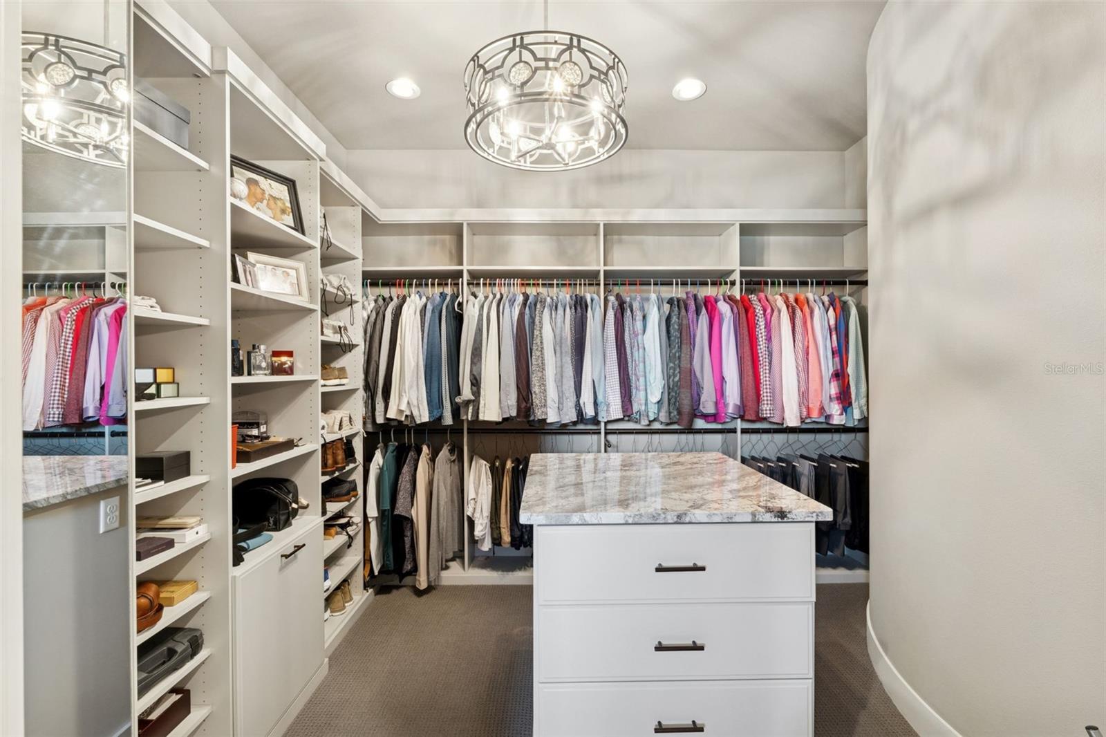 Image 34 of 80 For 22151 Lake Seneca Road