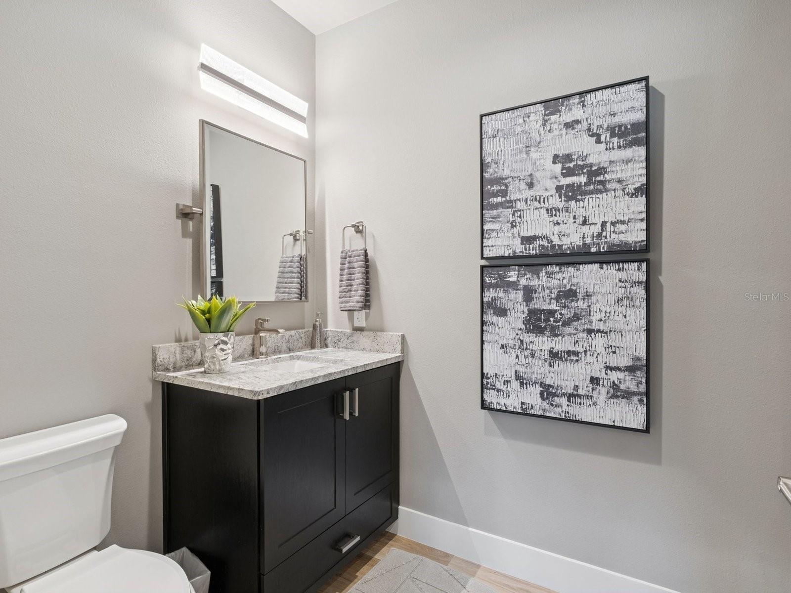 Image 53 of 80 For 22151 Lake Seneca Road