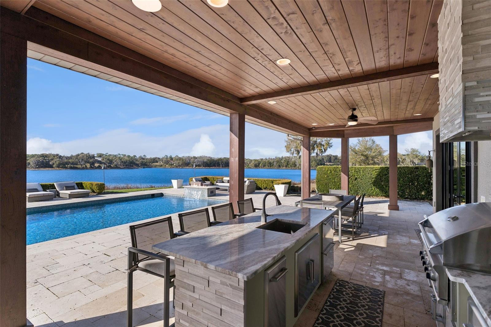 Image 59 of 80 For 22151 Lake Seneca Road