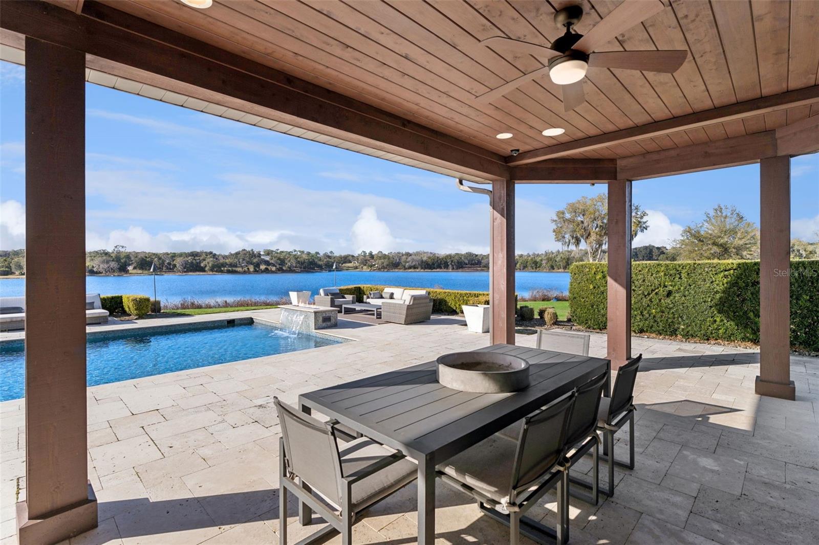 Image 61 of 80 For 22151 Lake Seneca Road