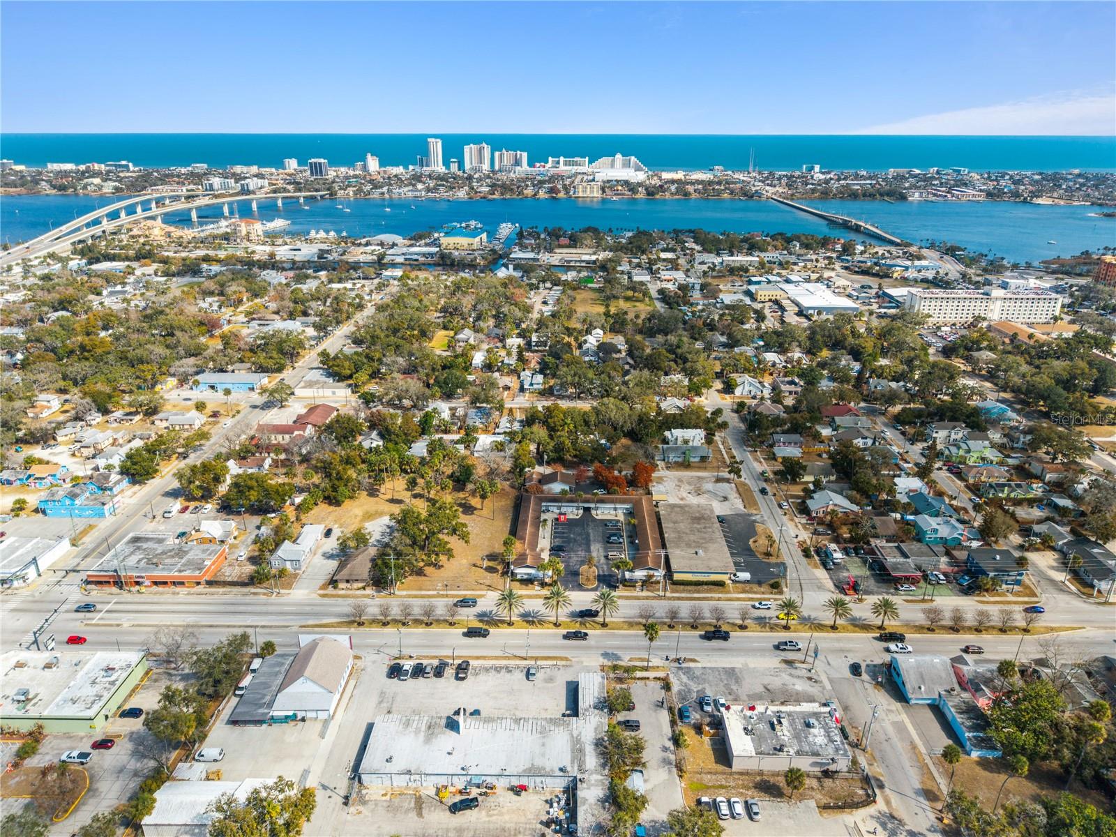 Image 10 of 13 For 619 Ridgewood Avenue