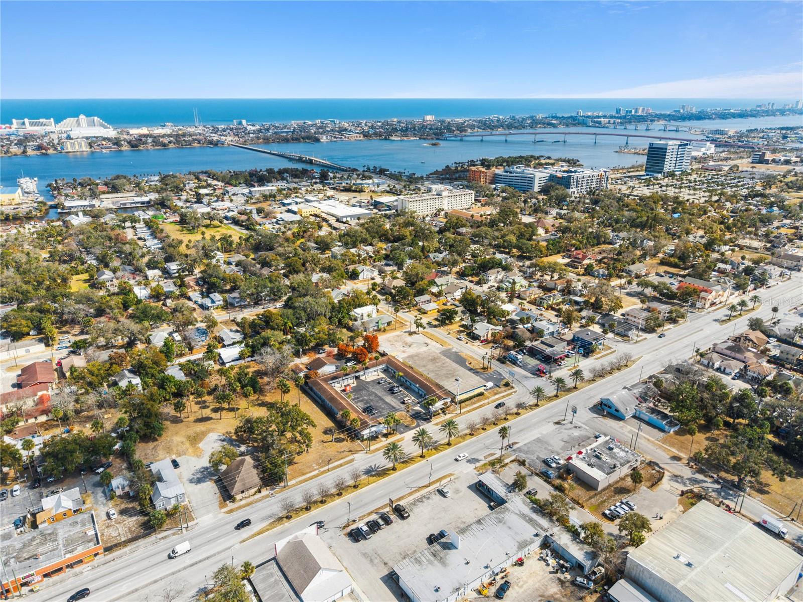 Image 12 of 13 For 619 Ridgewood Avenue