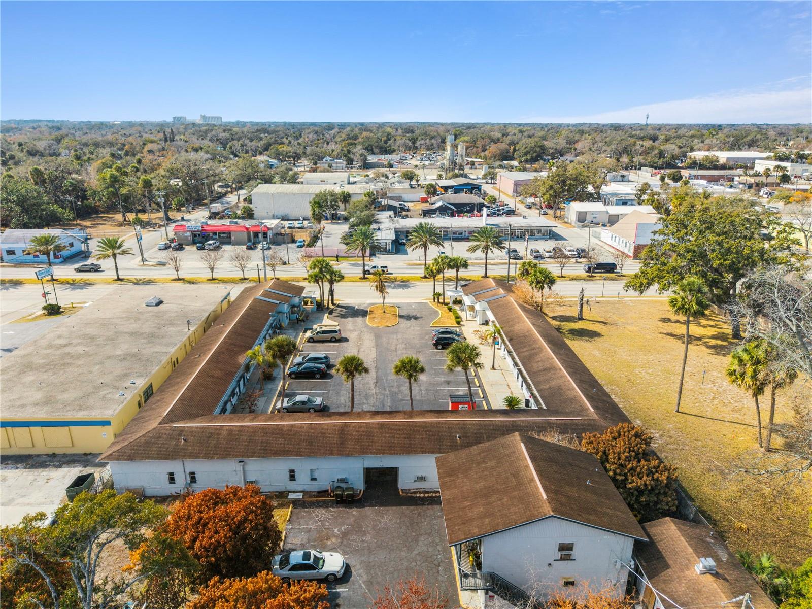 Image 8 of 13 For 619 Ridgewood Avenue