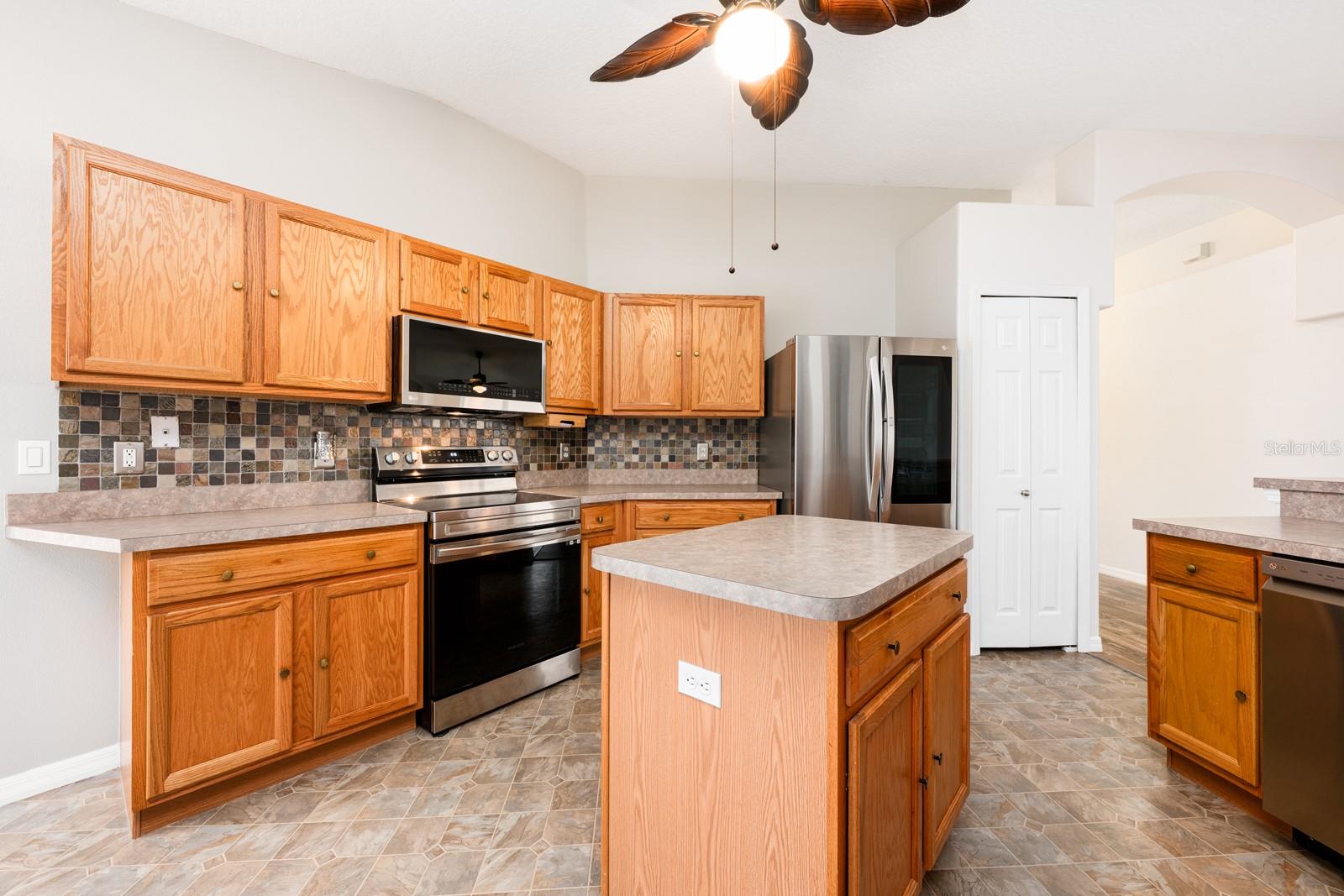 Image 11 of 33 For 30218 Pga Drive