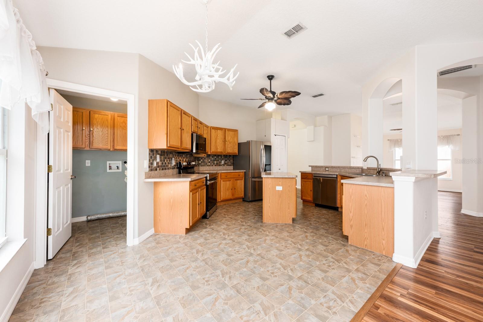 Image 13 of 33 For 30218 Pga Drive