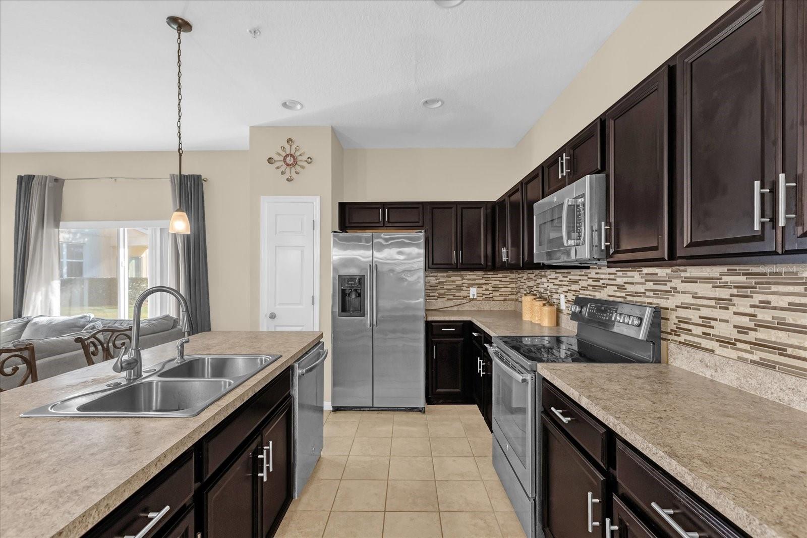 Image 10 of 37 For 609 Fortanini Circle