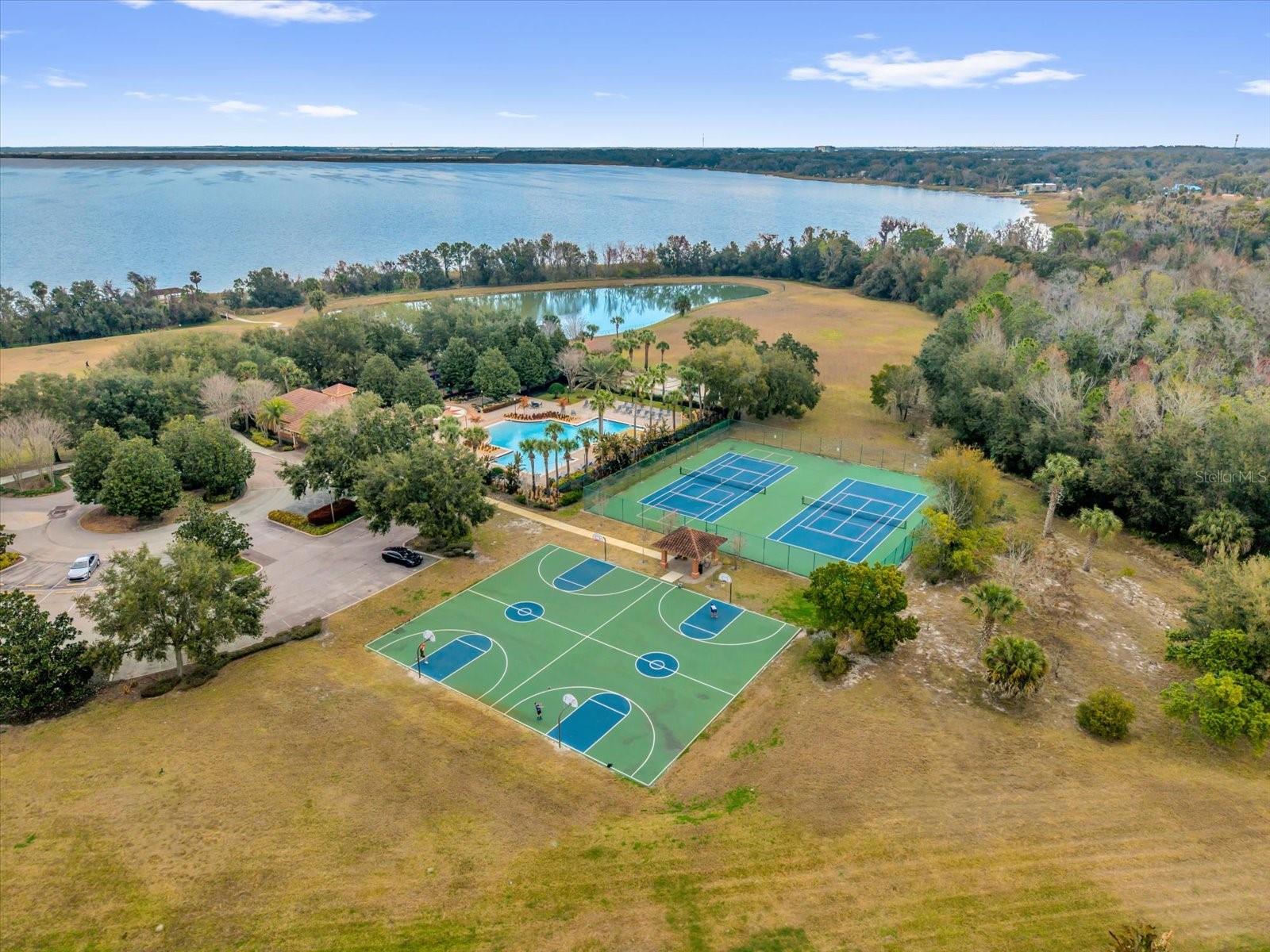 Image 35 of 37 For 609 Fortanini Circle