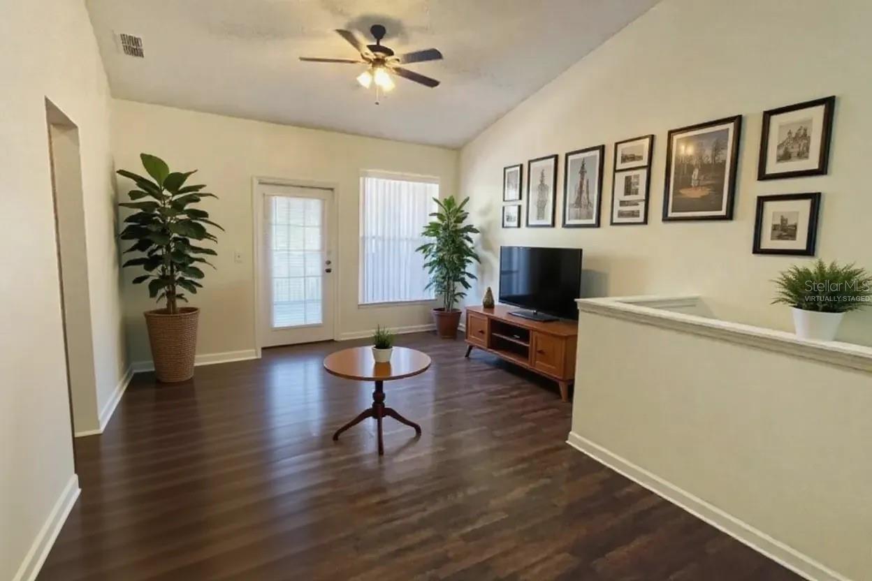 Image 3 of 30 For 17952 Villa Creek Drive 17952