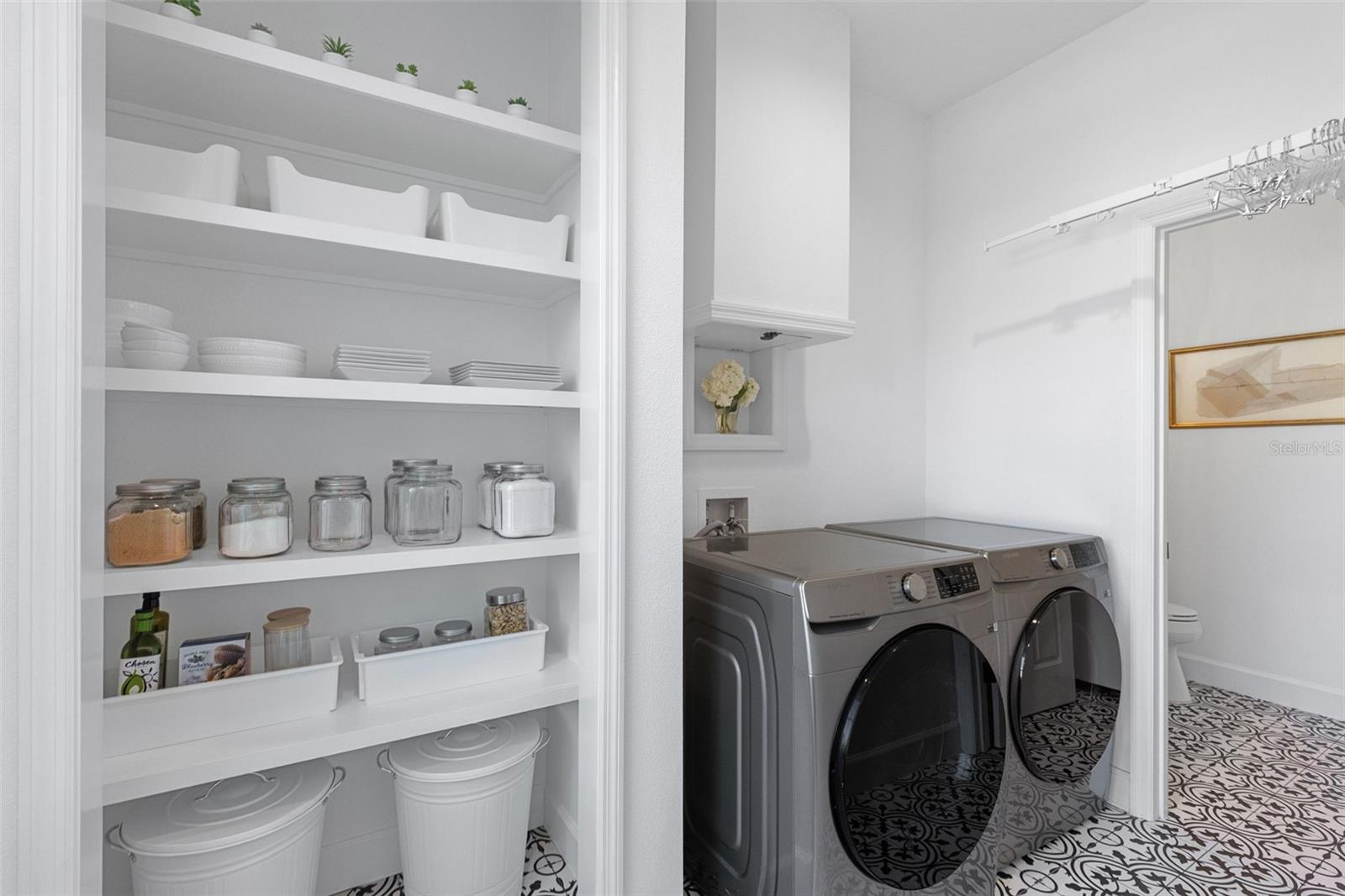 Image 14 of 68 For 16100 Harbar Oaks Drive