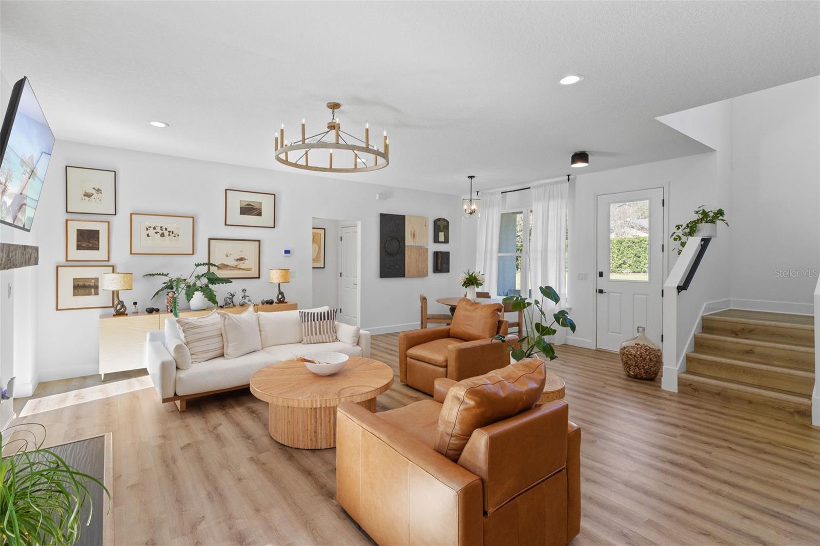 Image 16 of 68 For 16100 Harbar Oaks Drive