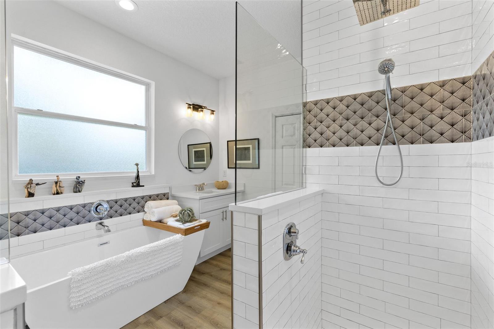 Image 25 of 68 For 16100 Harbar Oaks Drive