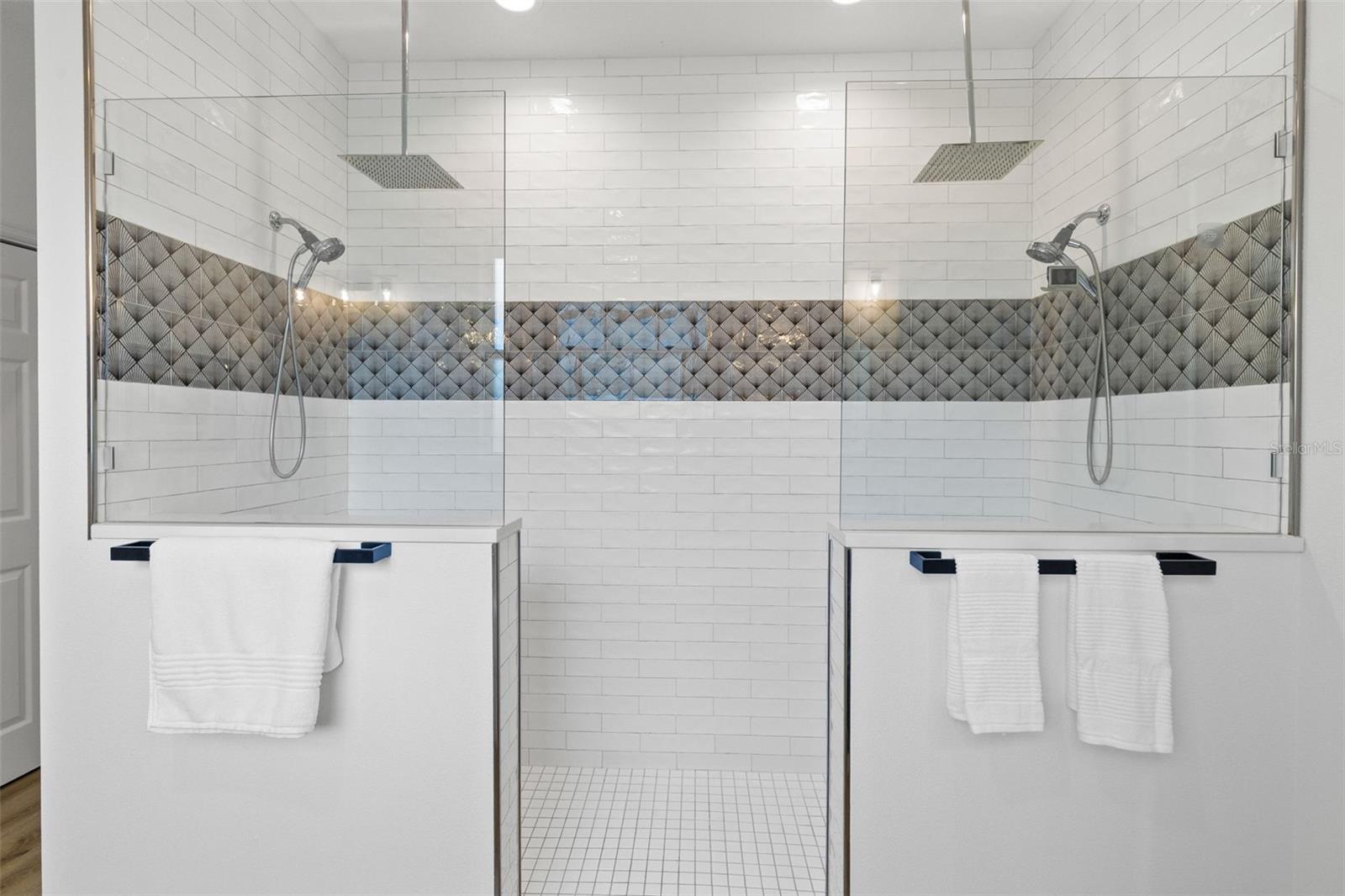 Image 26 of 68 For 16100 Harbar Oaks Drive