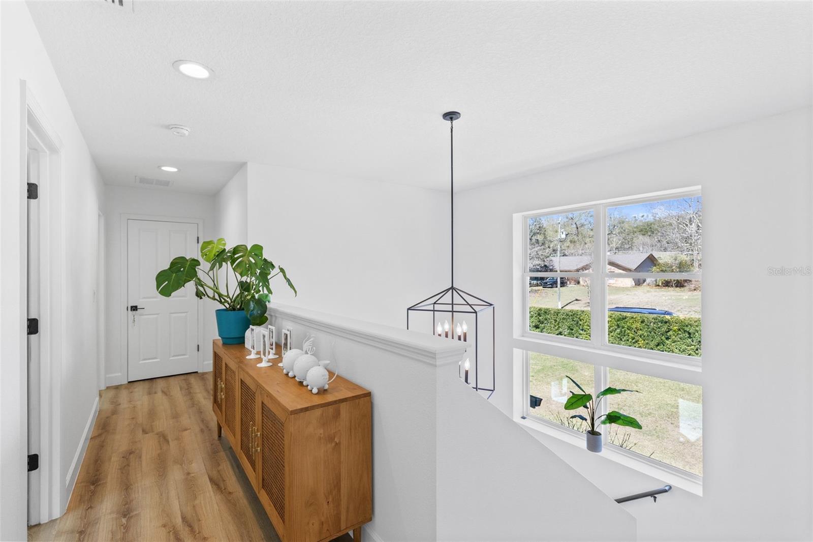 Image 31 of 68 For 16100 Harbar Oaks Drive