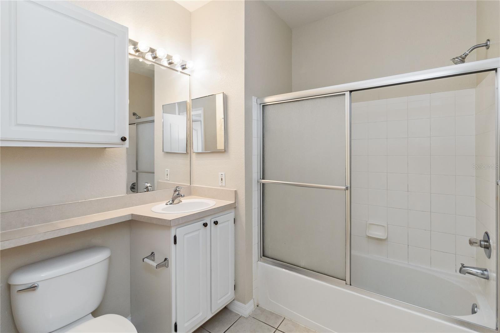 Image 13 of 30 For 1275 Lake Shadow Circle 13206