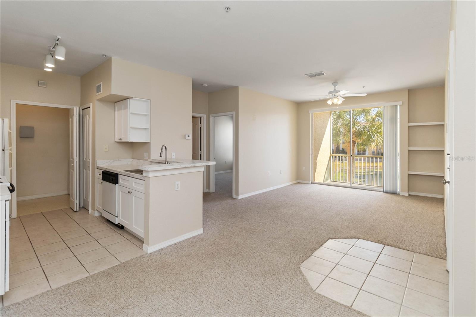 Image 5 of 30 For 1275 Lake Shadow Circle 13206