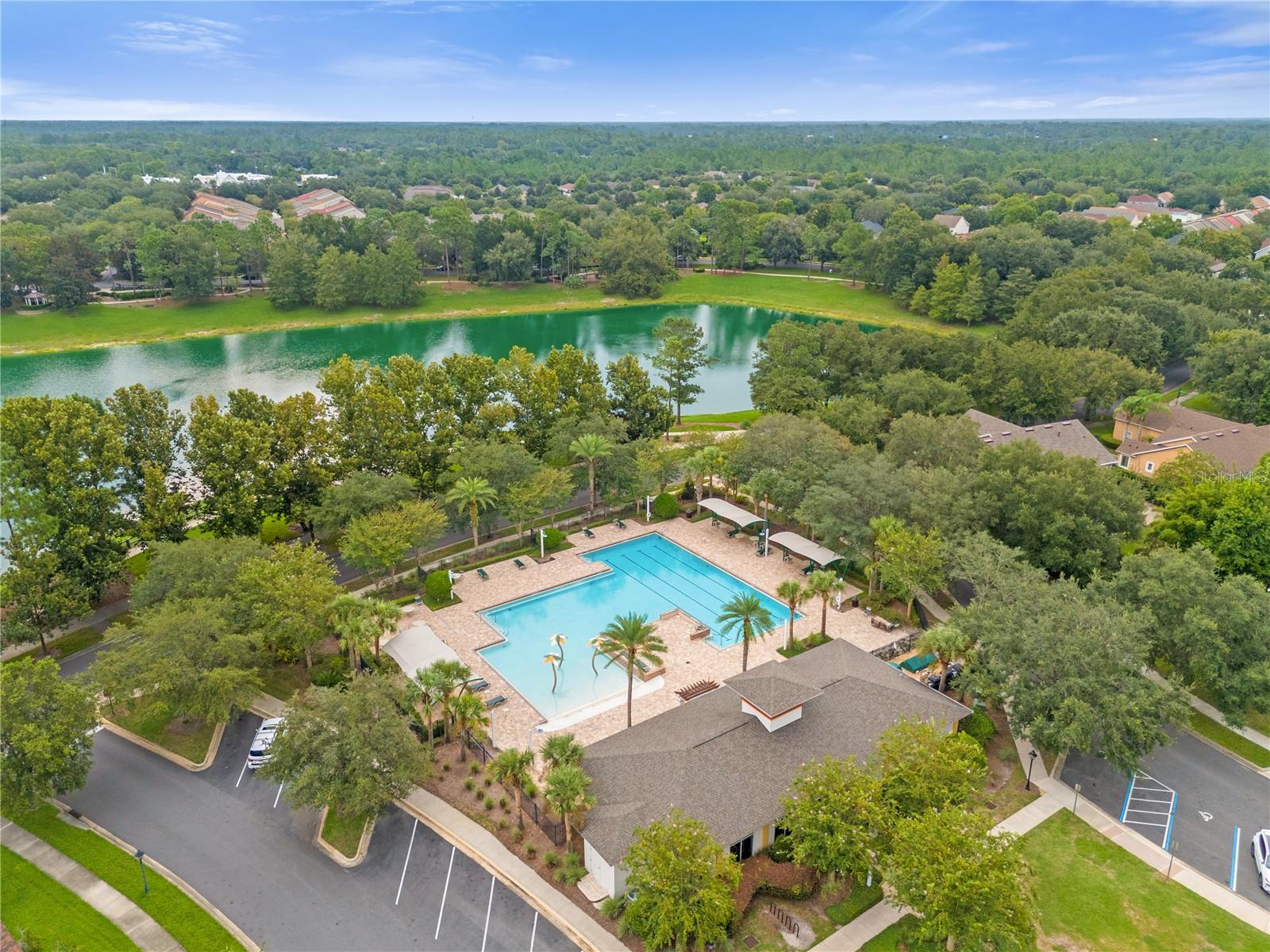 Image 32 of 39 For 911 Victoria Hills Drive S