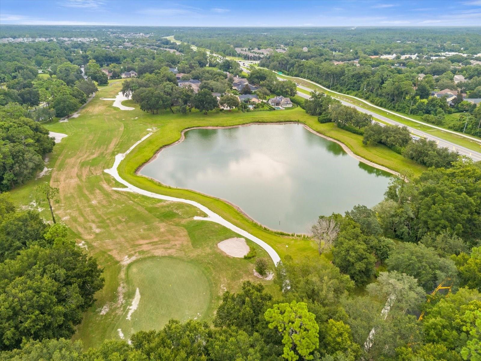 Image 35 of 39 For 911 Victoria Hills Drive S